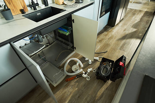24/7 Emergency Toilet Repair experts in Cuyahoga Falls, OH